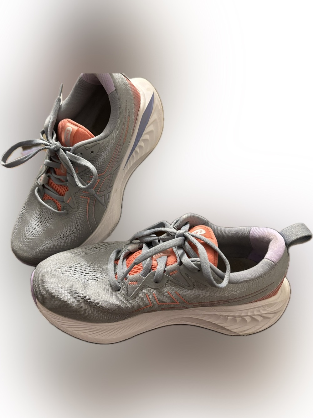 Asics Women's Gel Cumulus 25 Gray Running Shoes with Pink and Purple Accents - Picture 5 of 10